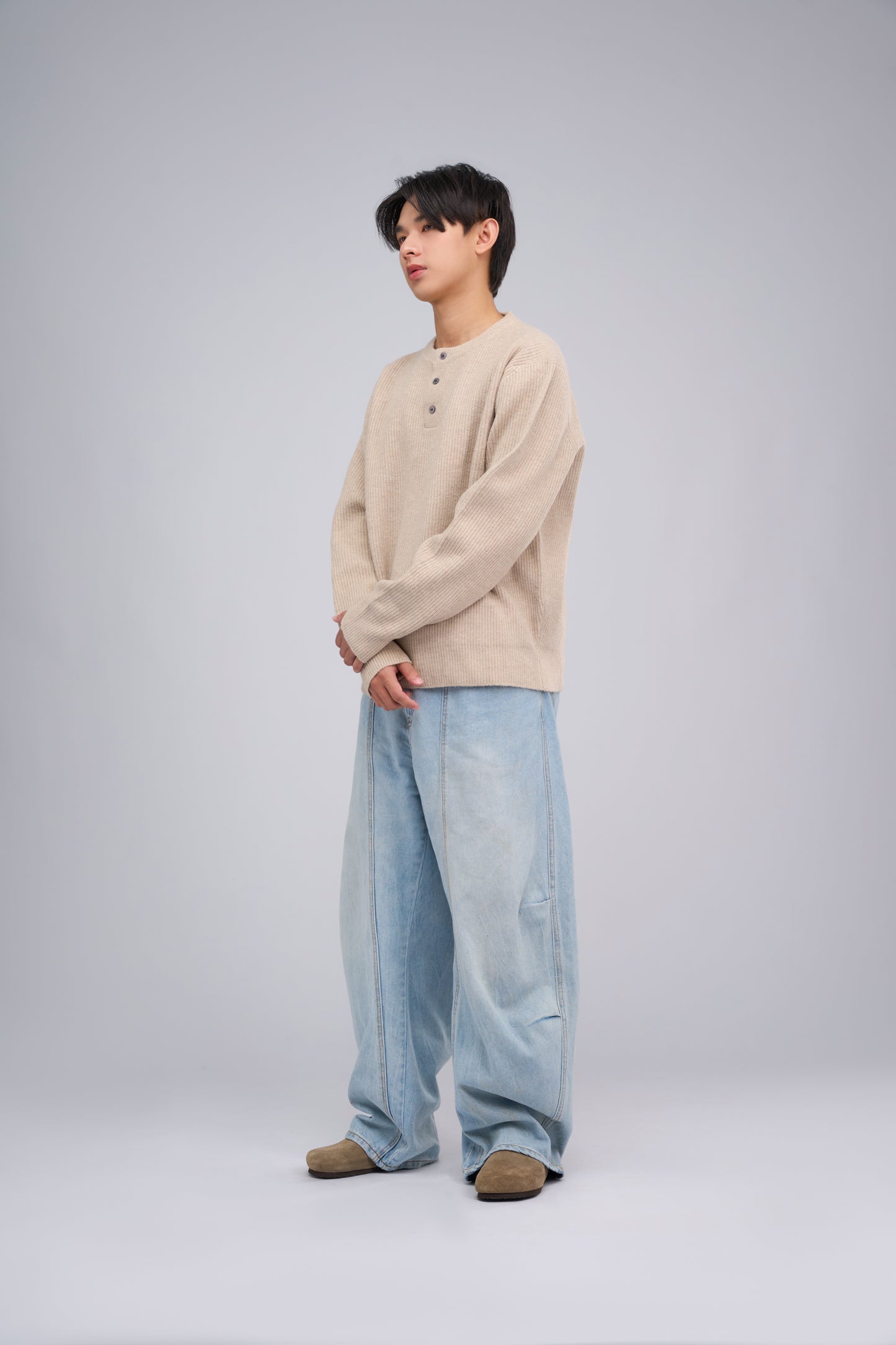 FILLIP J Warm Crew Neck Sweater