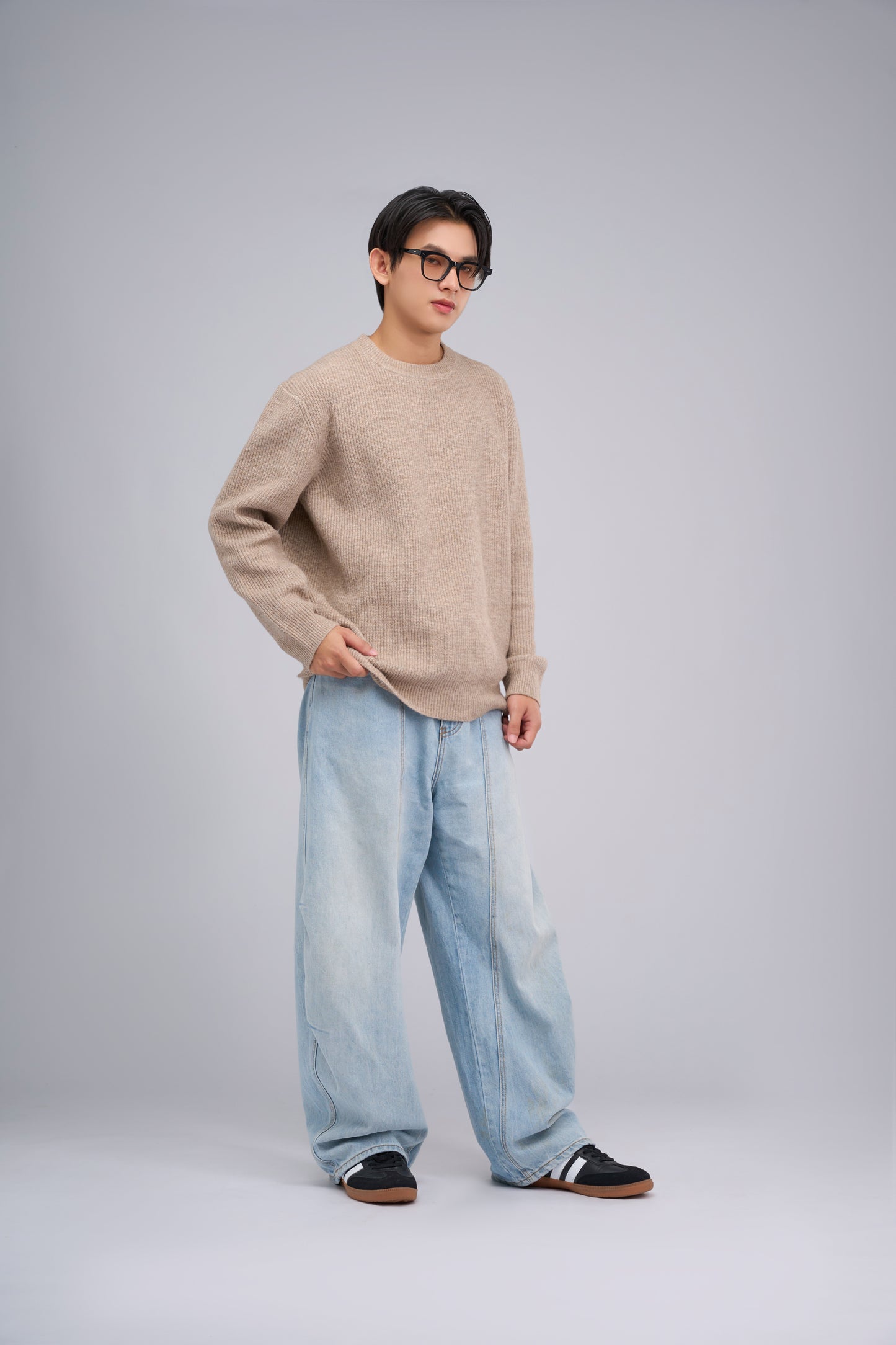 FILLIP J Crew neck Sweater